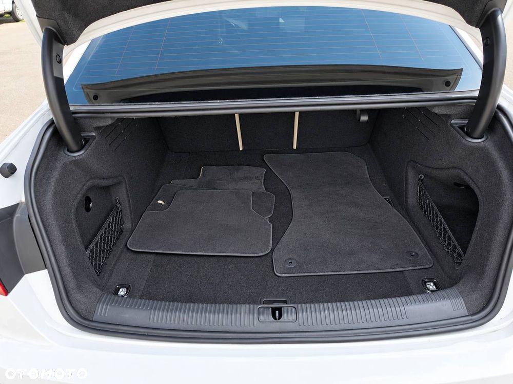 Audi A4 Limousine 45 TFSI quattro S tronic S line - 13