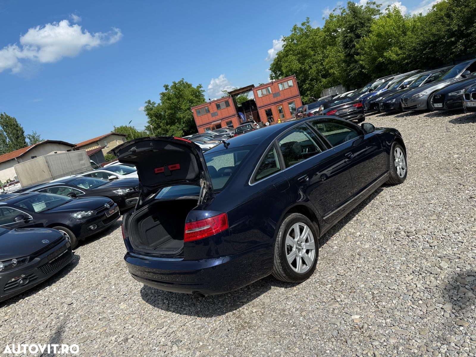 Audi A6 2.0 TDI DPF Multitronic - 33