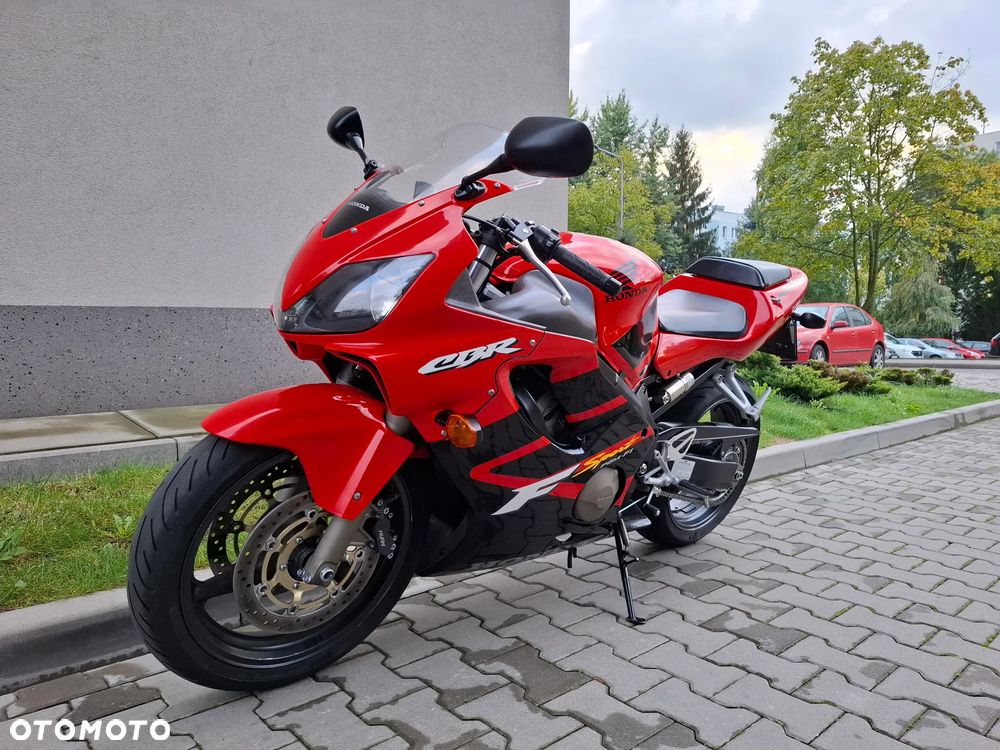 Honda CBR - 5