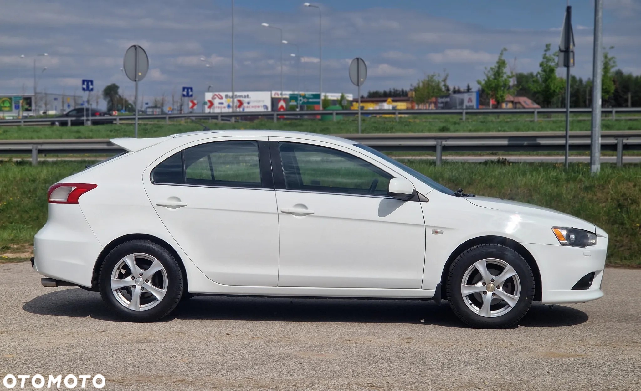 Mitsubishi Lancer 1.8 Inform - 11