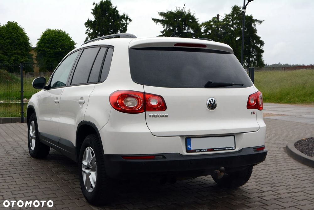 Volkswagen Tiguan - 8