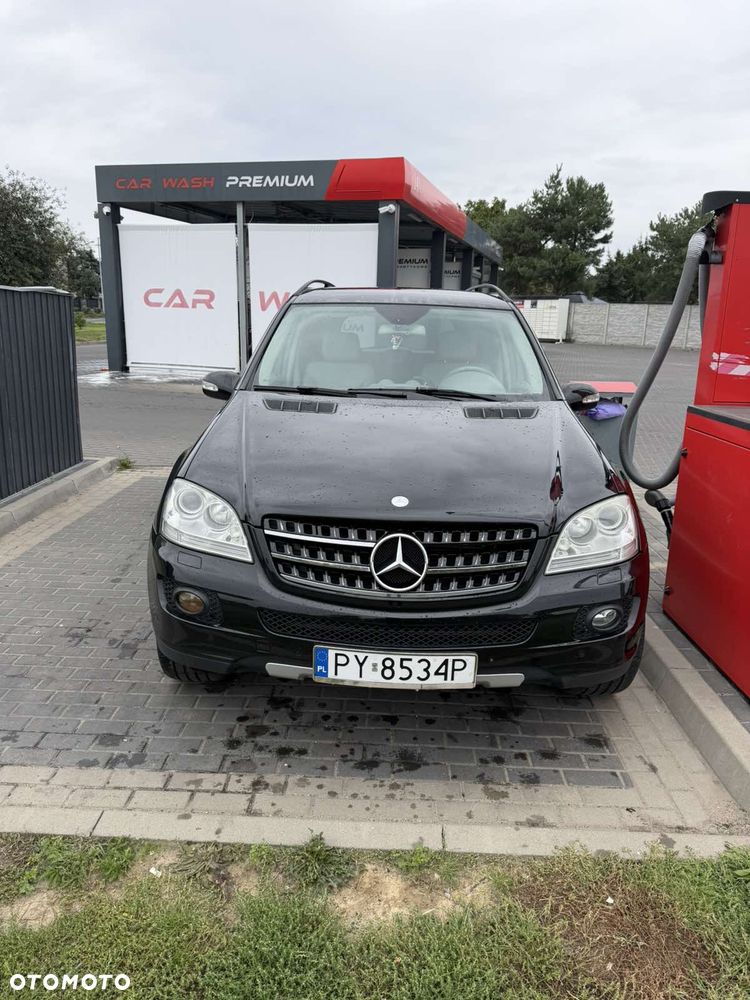 Mercedes-Benz ML - 2