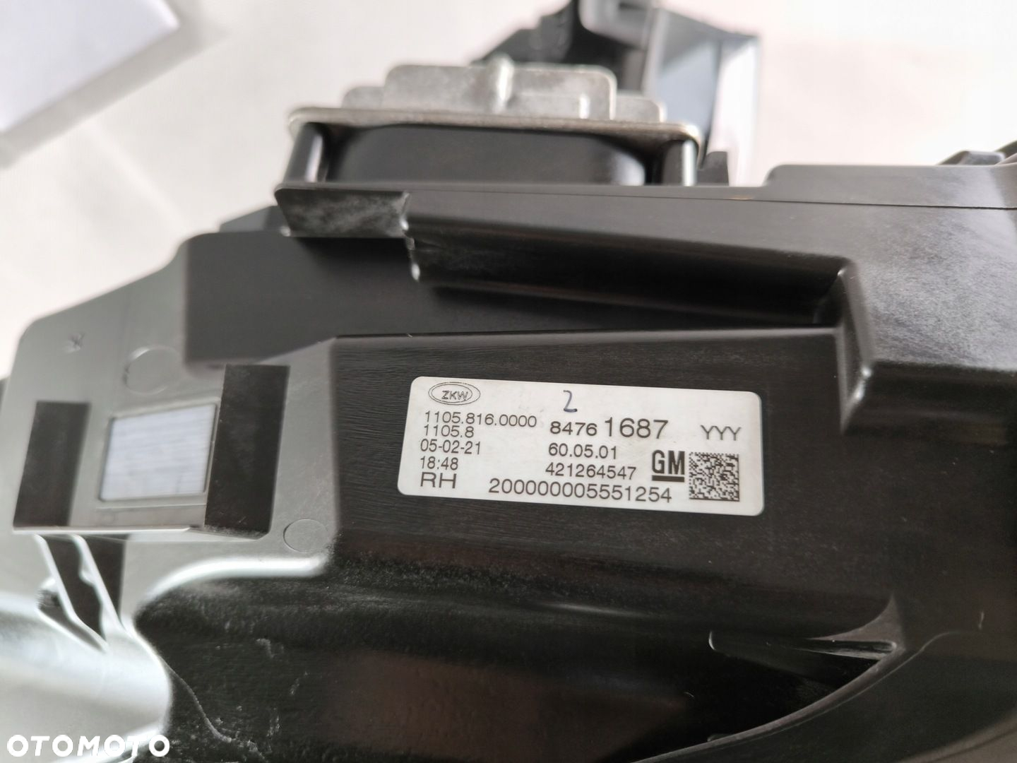 CADILLAC XT4 FULL LED PRAWY REFLEKTOR LAMPA 84761687 - 7