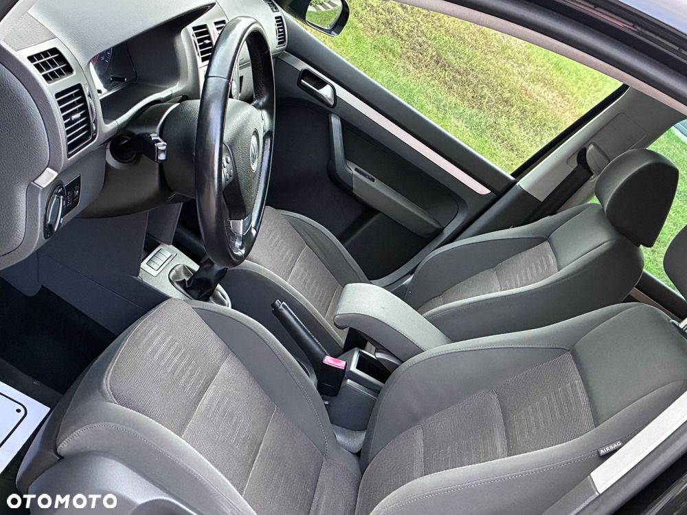 Volkswagen Touran 1.4 TSI Comfortline - 10