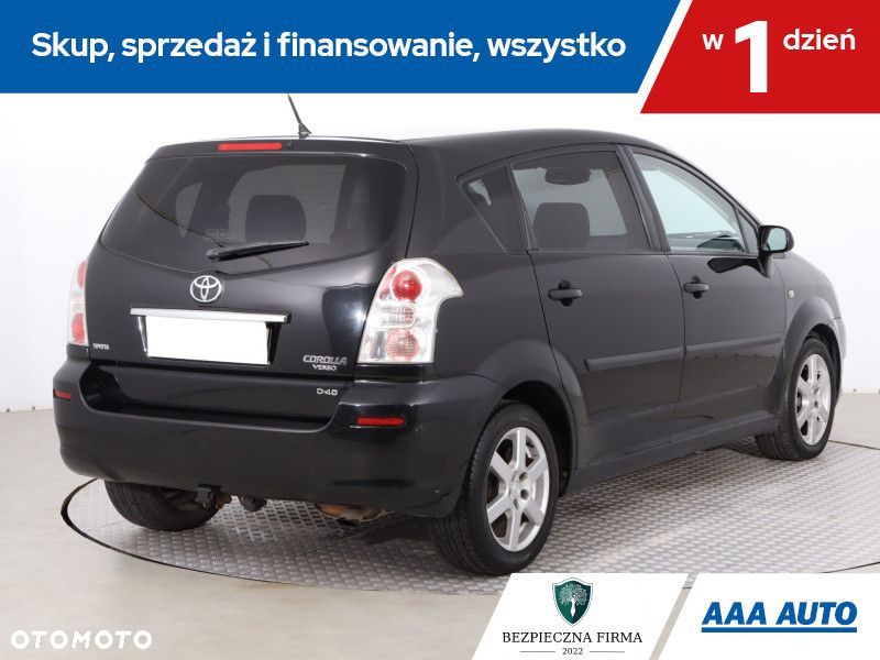 Toyota Corolla Verso - 7