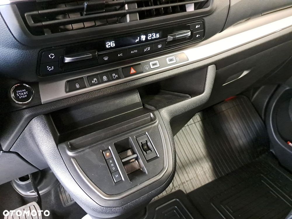 Toyota Proace Verso 2.0 D4-D Long VIP - 29