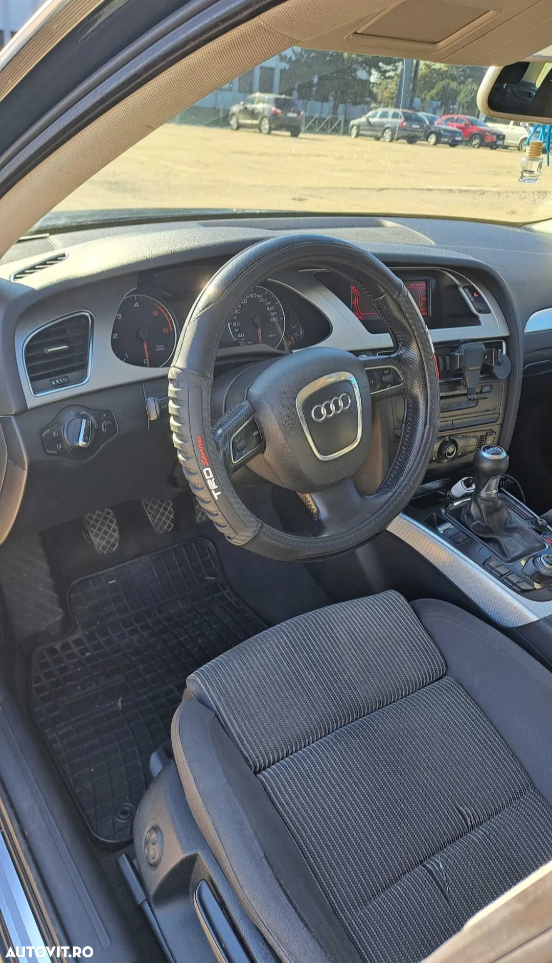 Audi A4 2.0 TDI Avant - 8