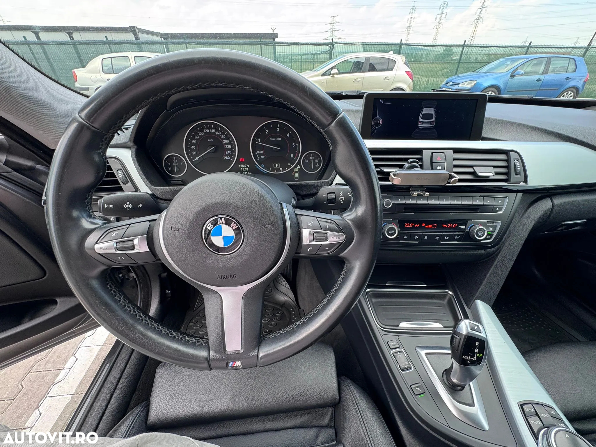 BMW Seria 3 320d xDrive Aut. - 11