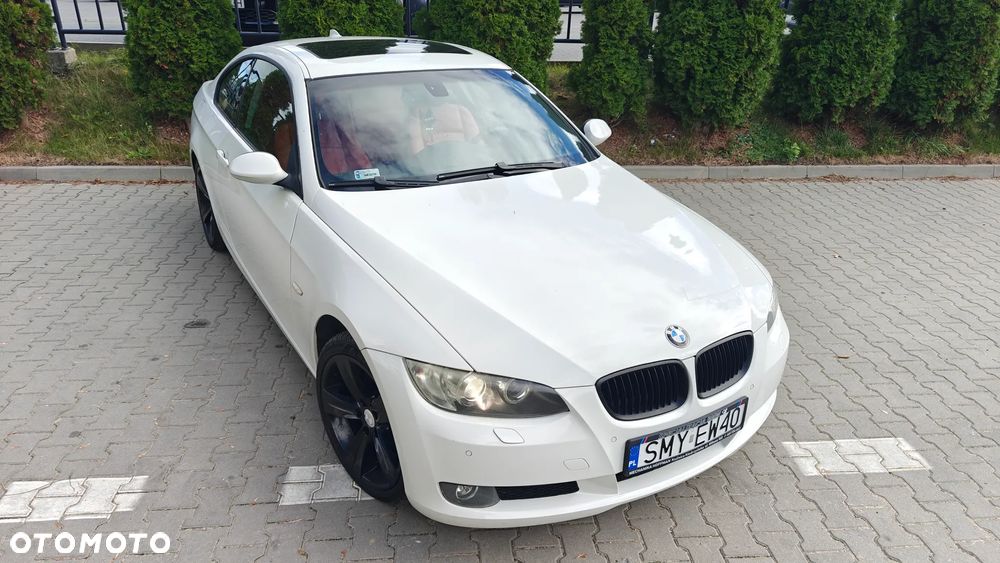 BMW Seria 3 320i - 16