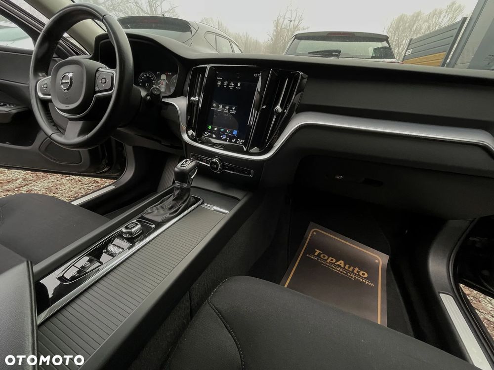 Volvo V60 D4 Geartronic Summum - 17