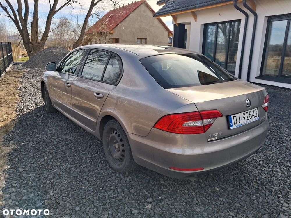 Skoda Superb 1.4 TSI Active - 4