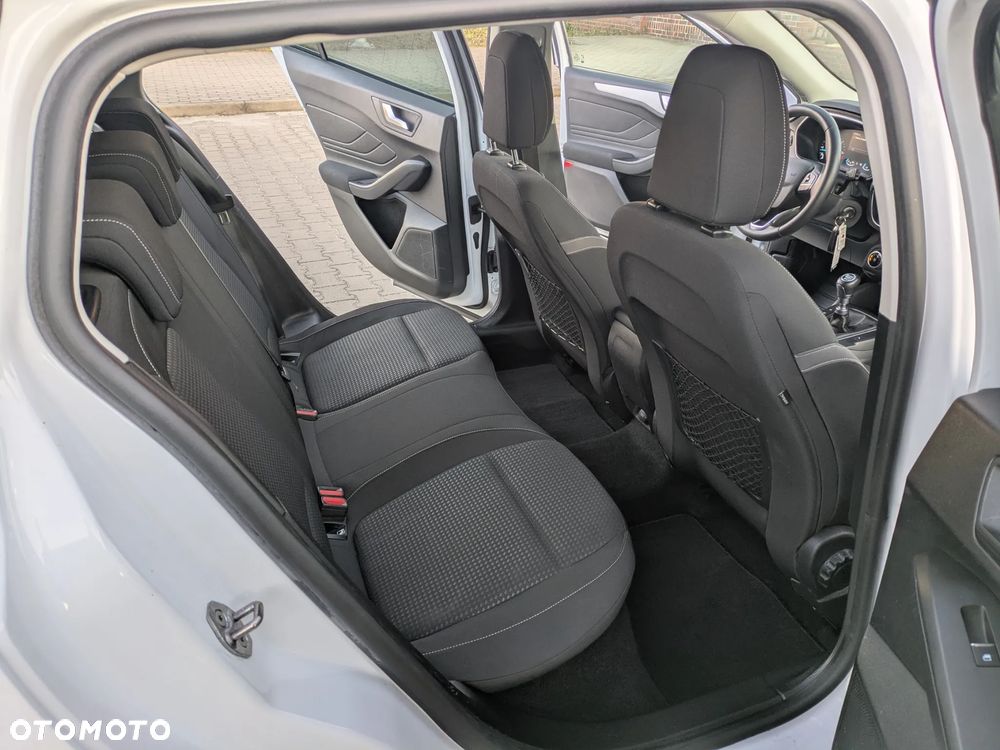 Ford Focus 1.5 EcoBlue Start-Stopp-System COOL&CONNECT - 18