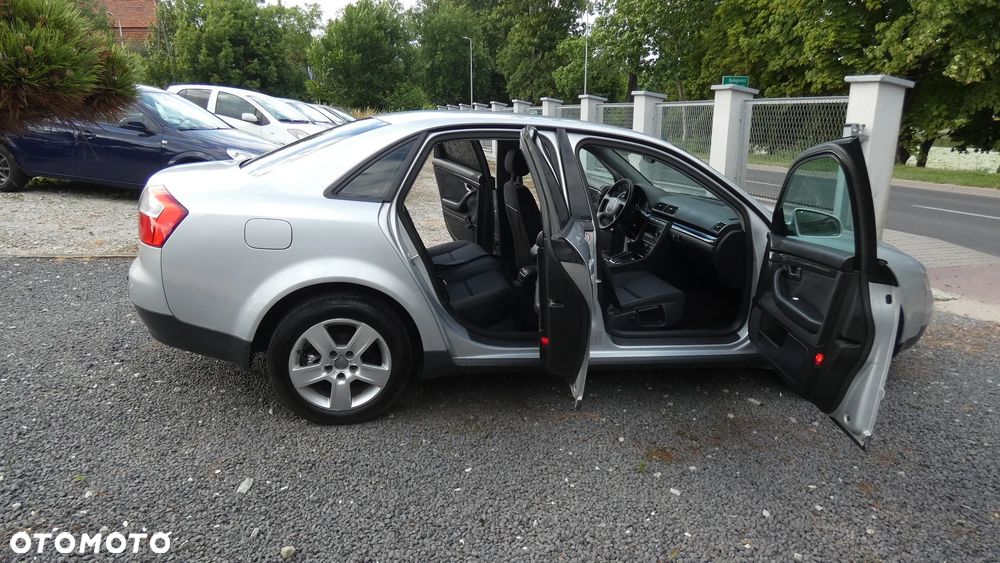 Audi A4 Limousine 2 - 14