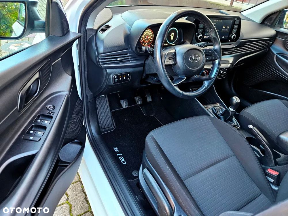 Hyundai i20 1.2 Modern - 12
