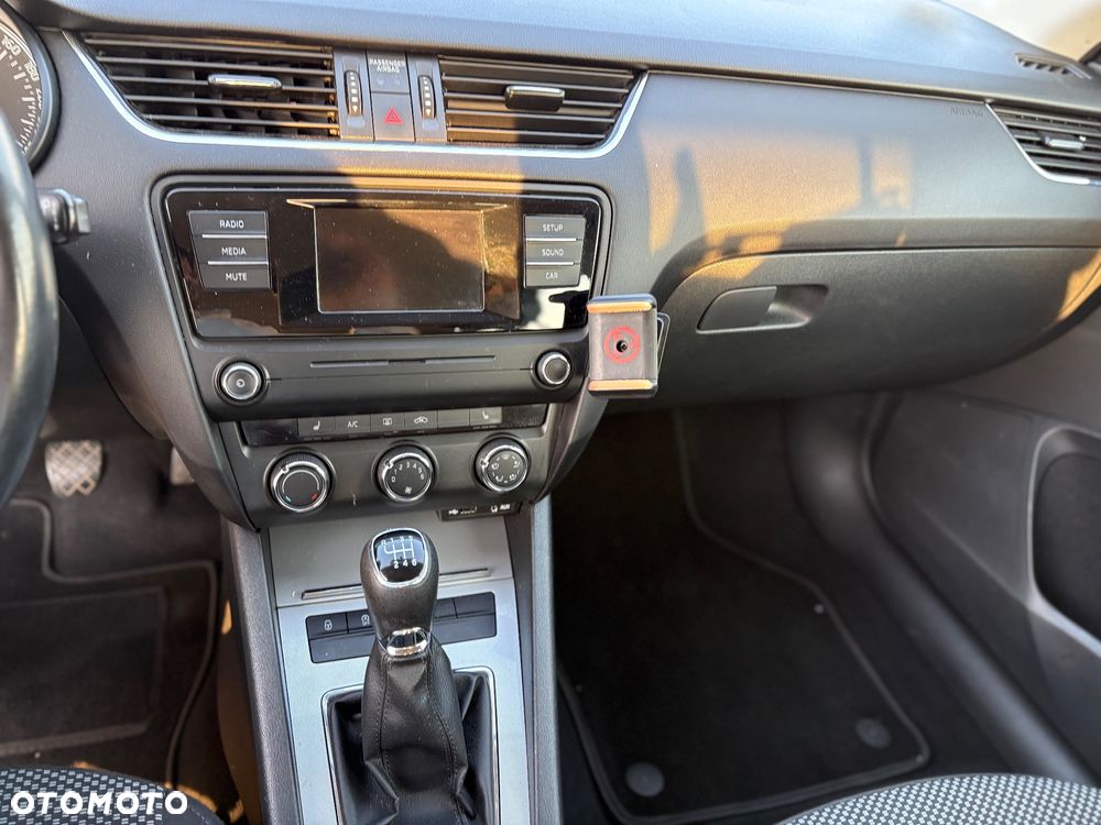 Skoda Octavia 1.6 TDI Style - 11