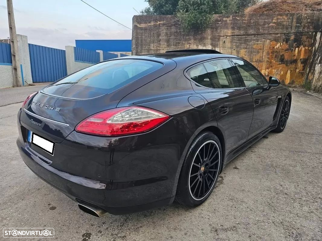 Porsche Panamera Platinum Edition - 24