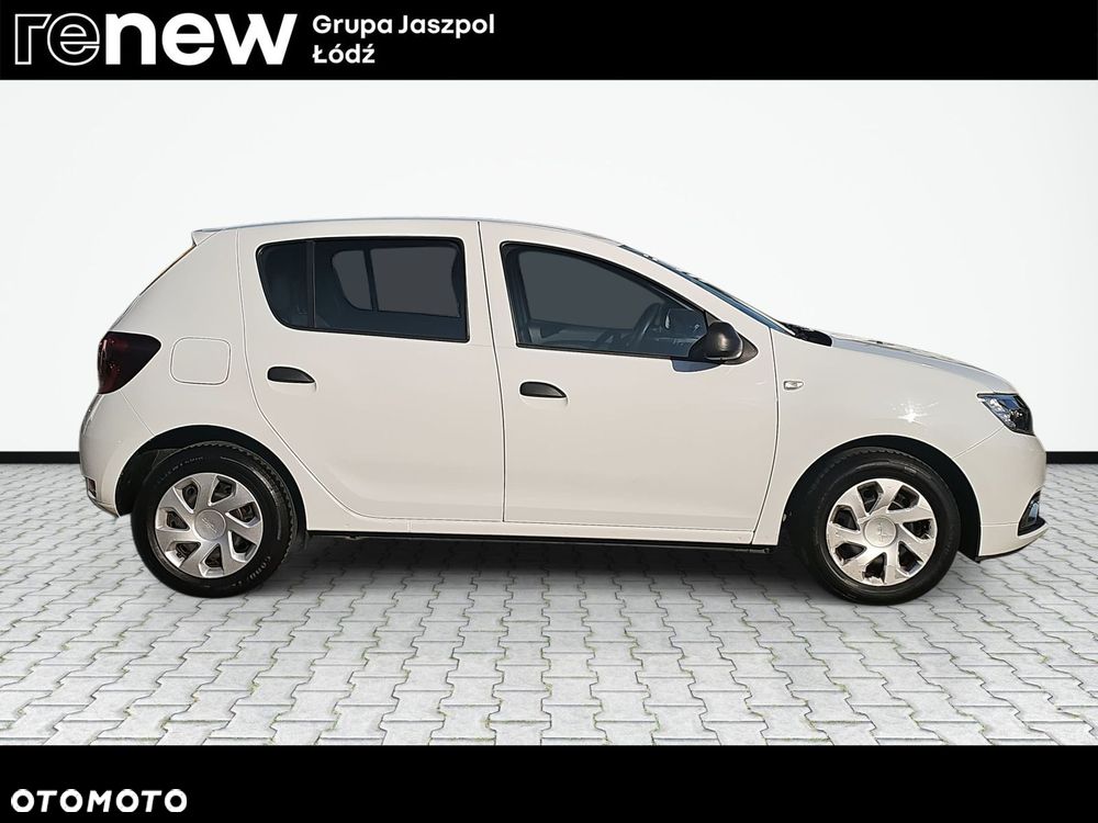 Dacia Sandero - 4