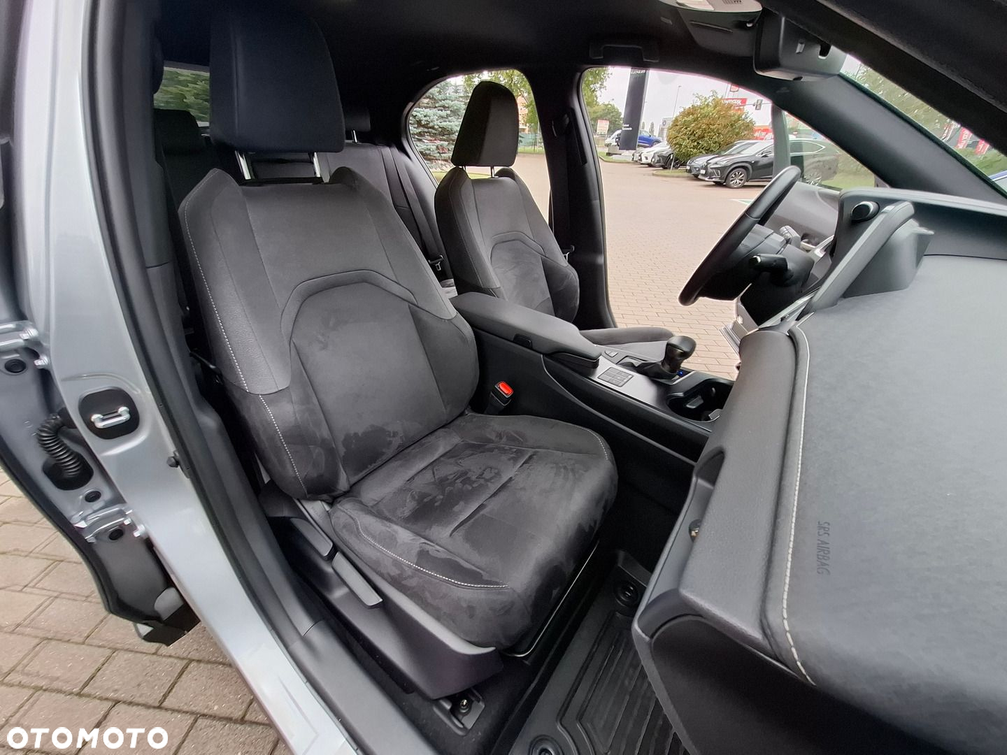 Lexus UX - 20