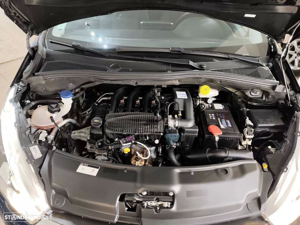 Peugeot 208 1.2 PureTech Style - 24