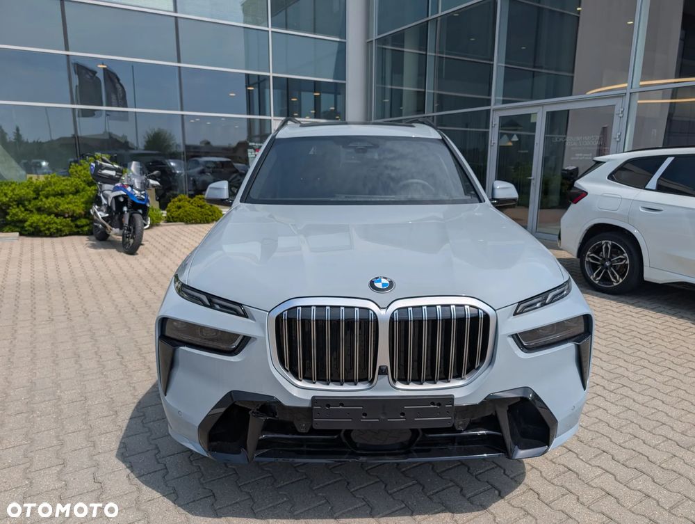 BMW X7 - 2