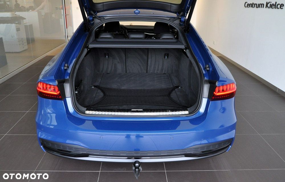 Audi A7 Sportback - 12