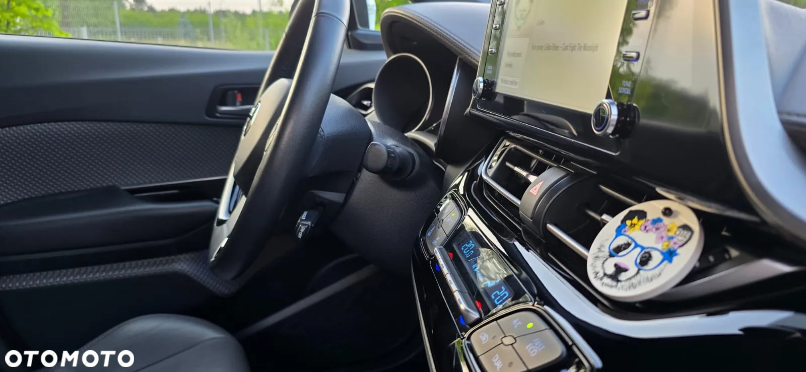 Toyota C-HR 2.0 Hybrid Executive - 10