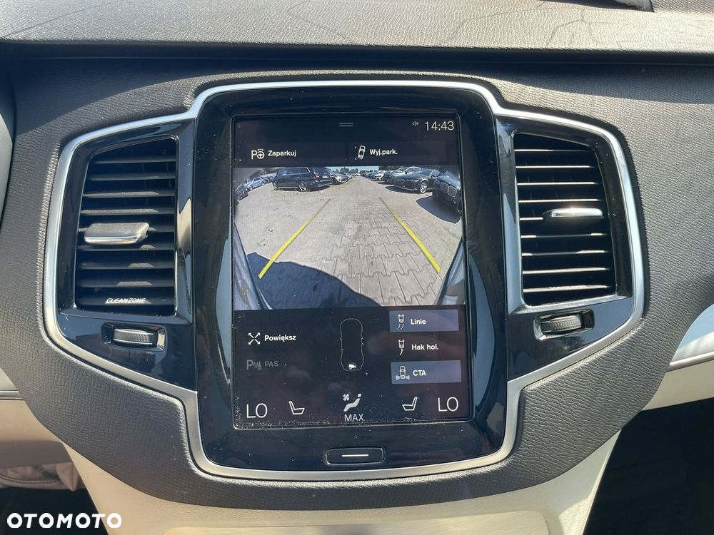 Volvo XC 90 D5 AWD Geartronic Momentum - 10
