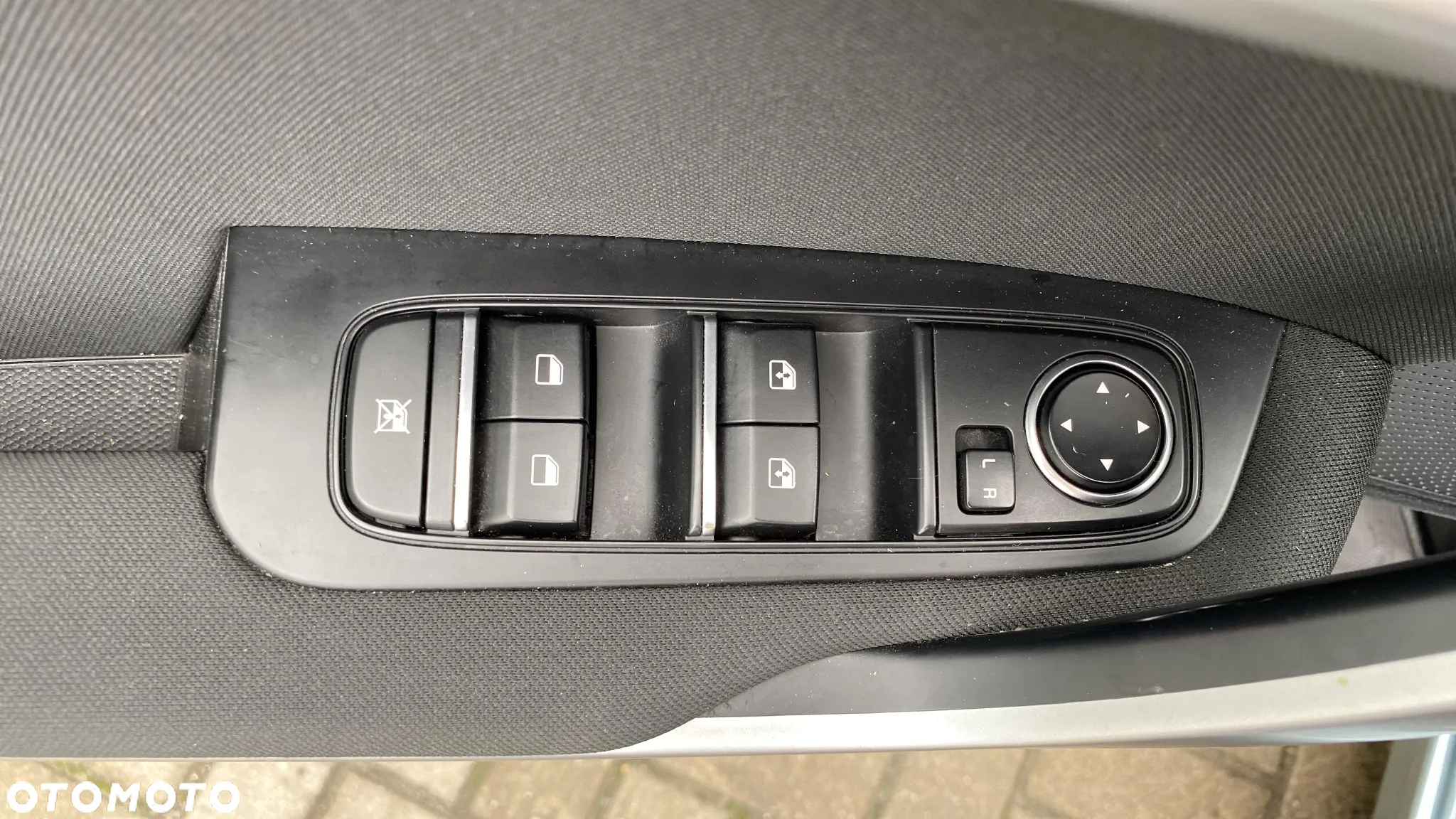Kia Ceed 1.5 T-GDI M - 21