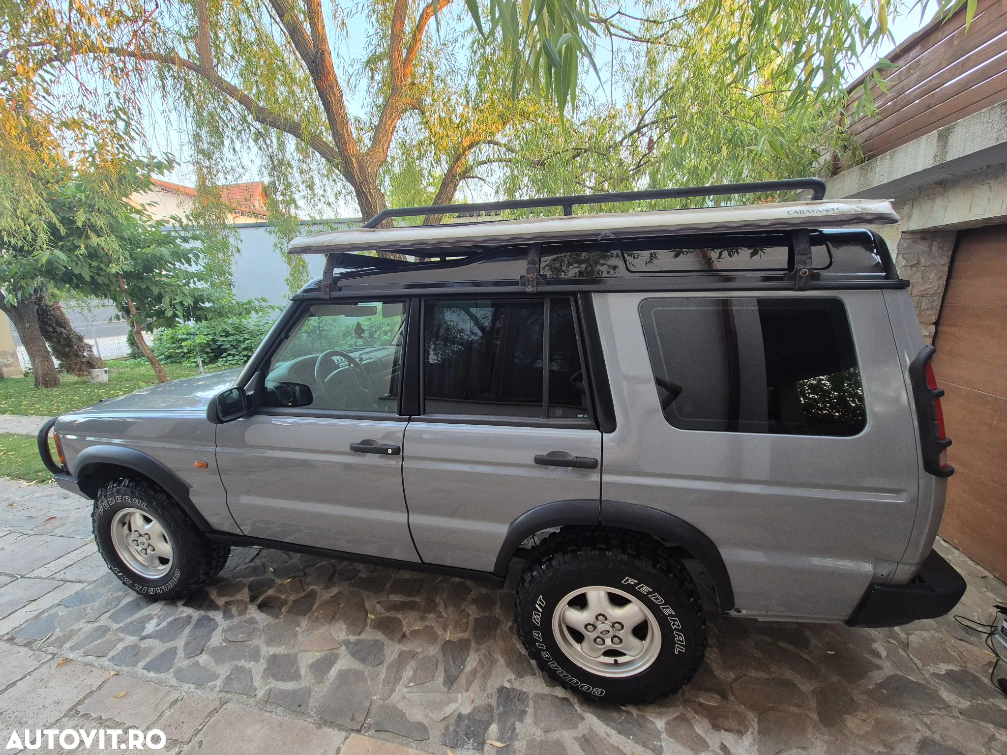 Land Rover Discovery - 9