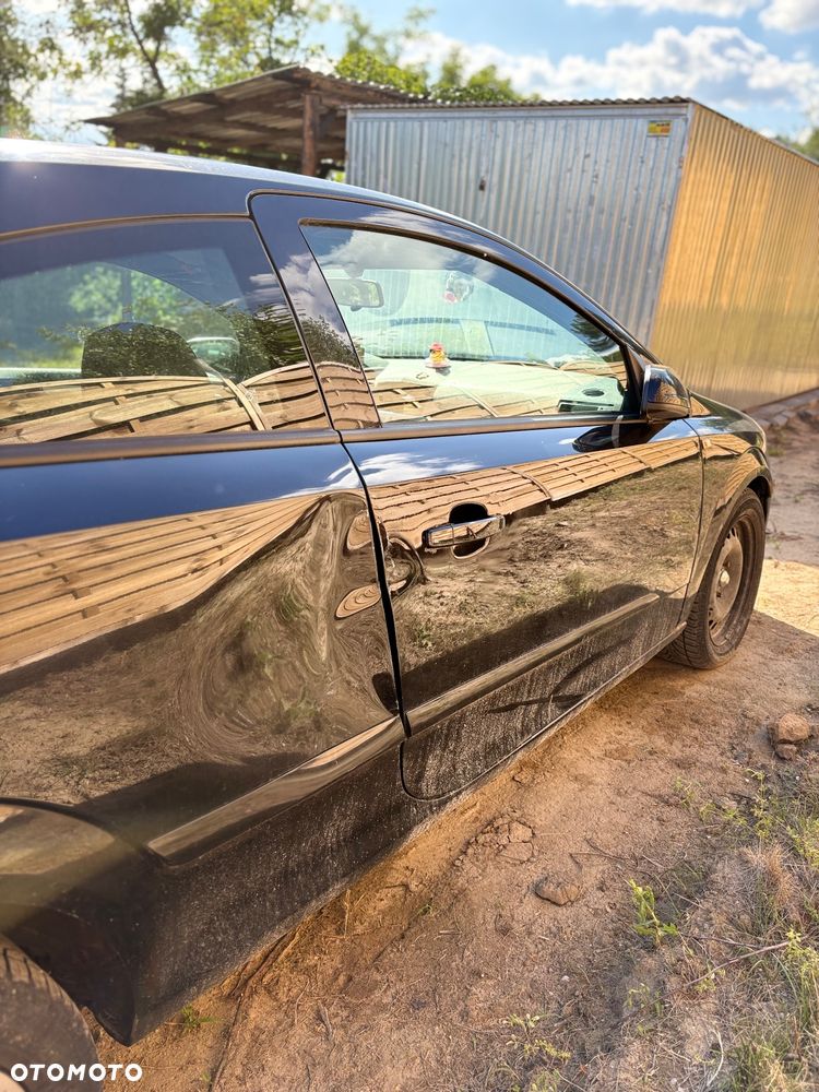 Opel Astra 1.8 Sport - 4