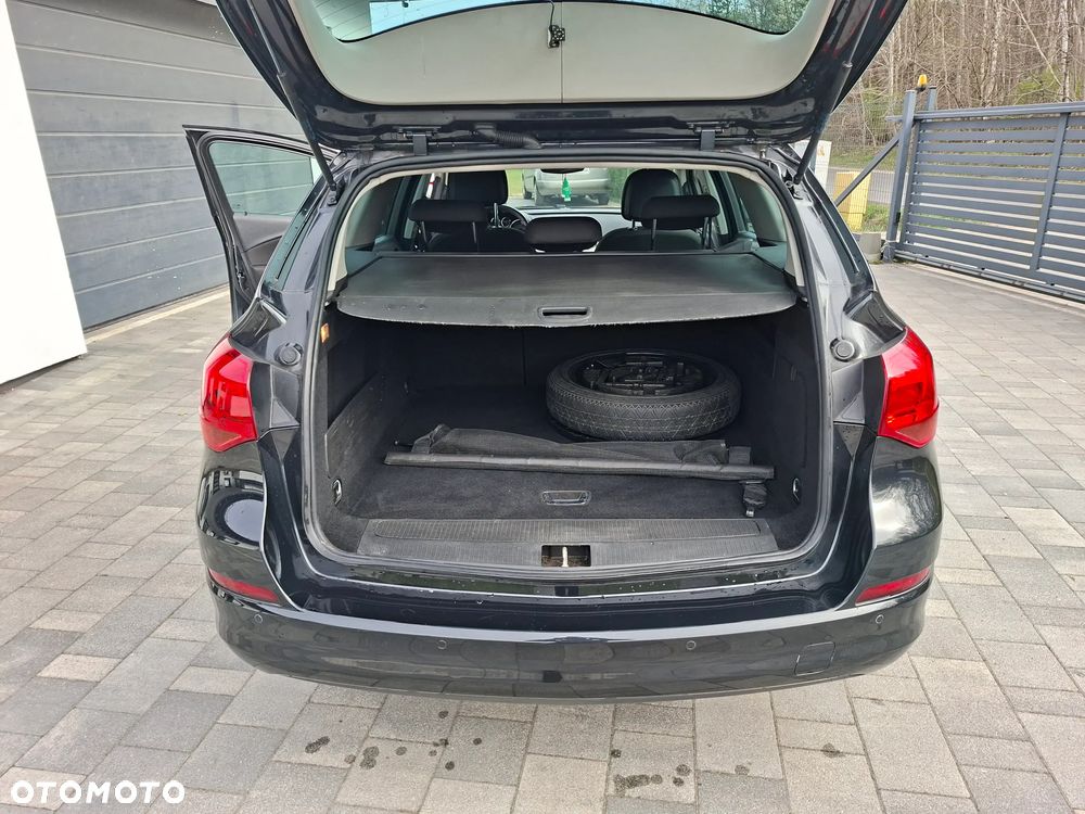 Opel Astra 1.4 Enjoy - 8