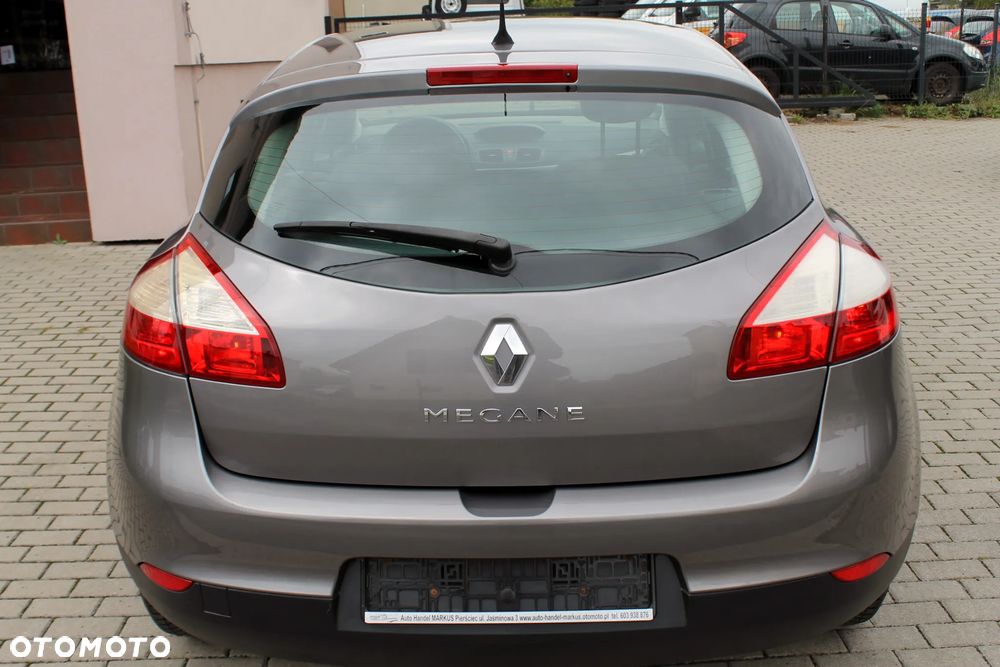 Renault Megane 1.6 16V 100 Authentique - 8