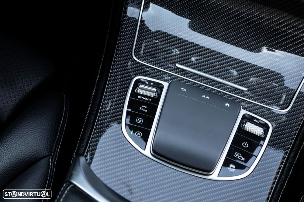 Mercedes-Benz GLC 300 d 4Matic - 25