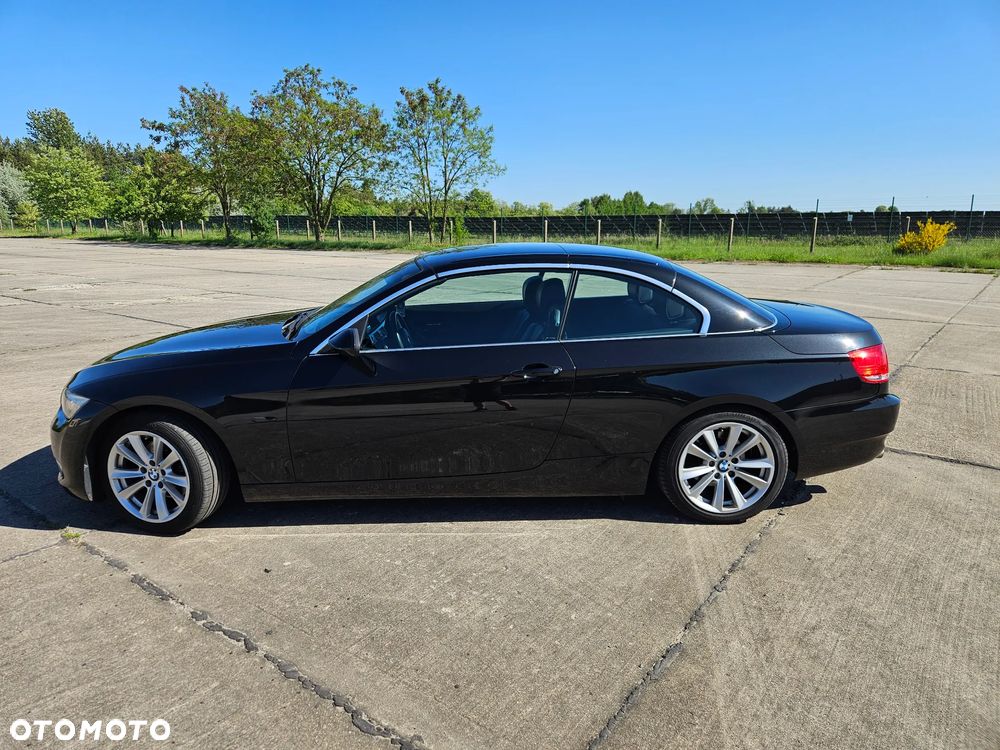 BMW Seria 3 320i - 24