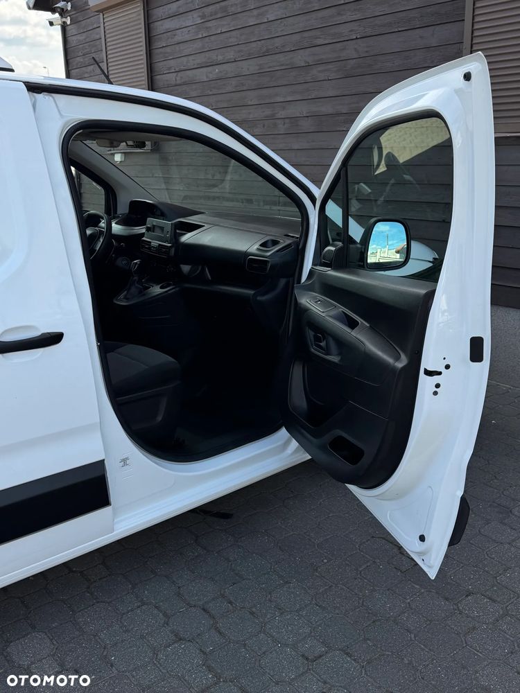 Peugeot PARTNER - 16