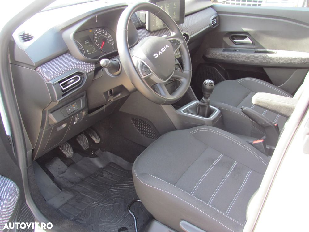 Dacia Sandero 2024 photo 5