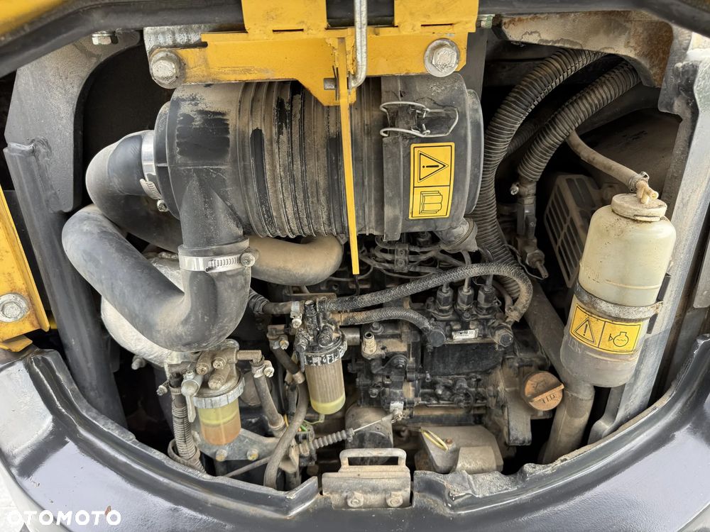 Yanmar VIO 25-4 - 12