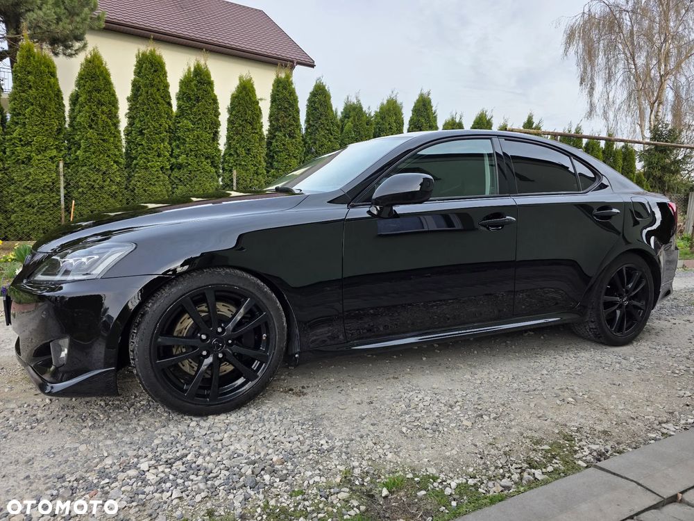 Lexus IS - 3
