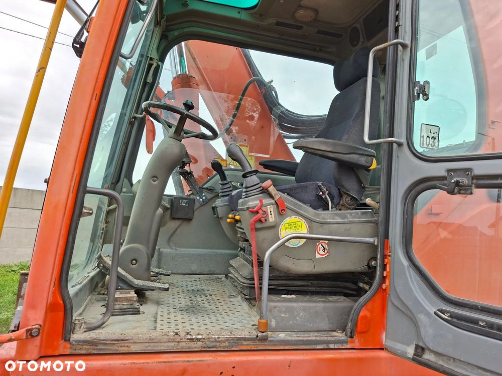 Volvo EW 160 B - 9