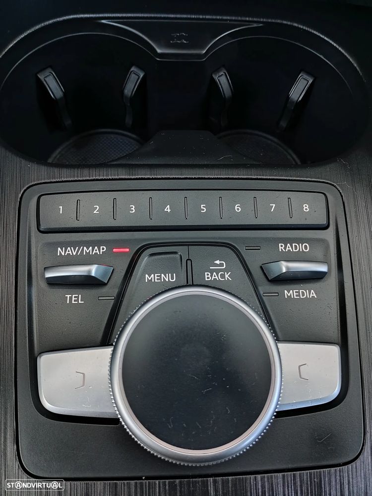 Audi A4 Avant 35 TDI S tronic design - 56