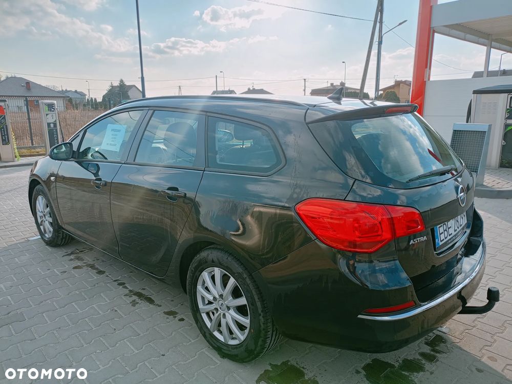 Opel Astra 1.6 CDTI Sport - 4