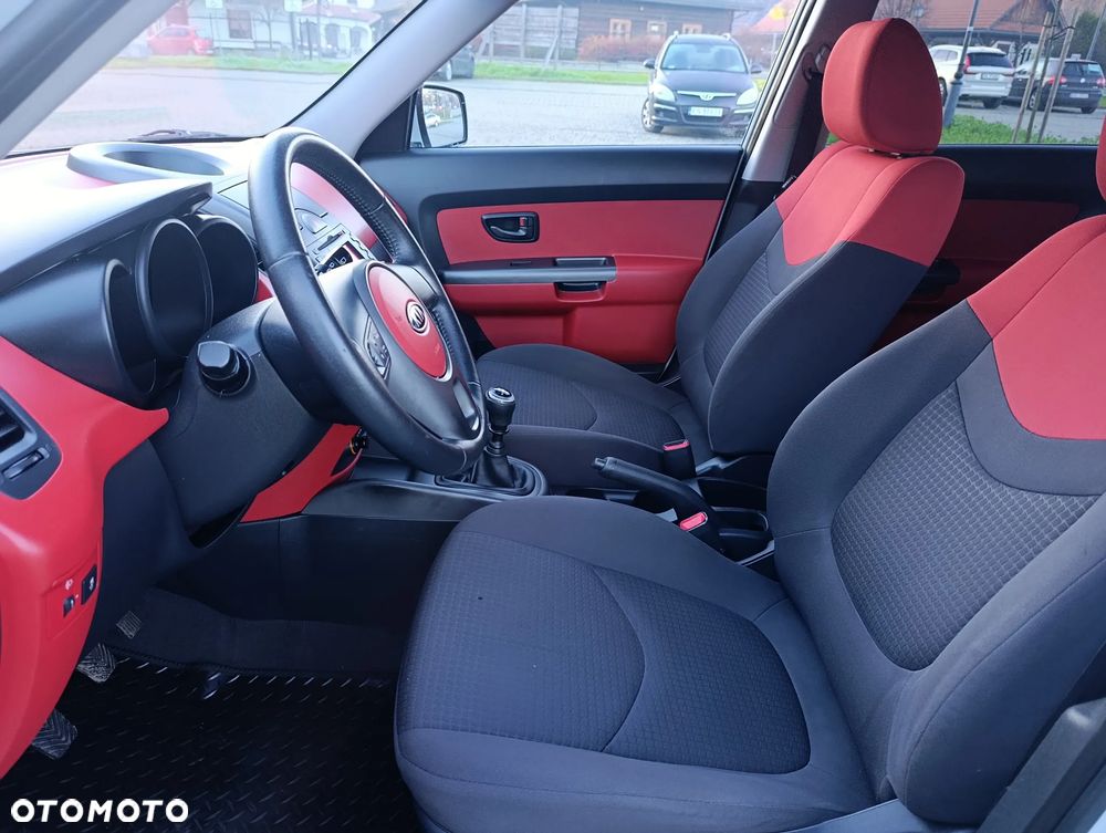 Kia Soul - 12