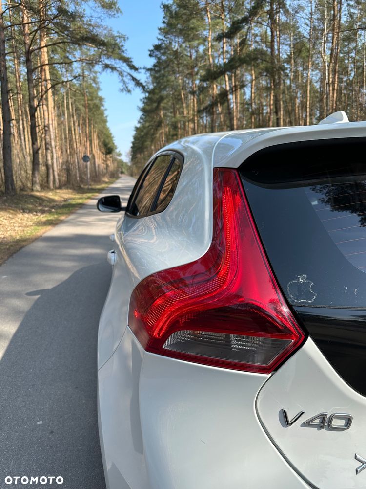 Volvo V40 D3 Kinetic - 10