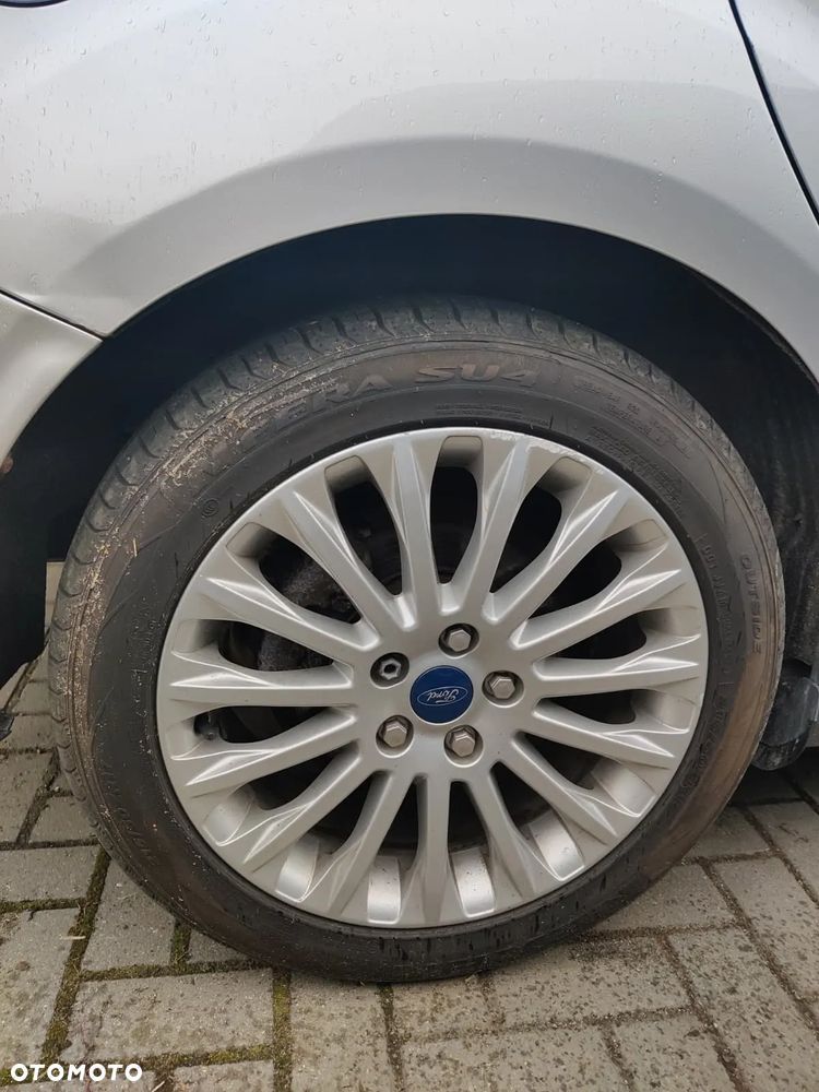 Ford Focus 1.0 EcoBoost Titanium - 8