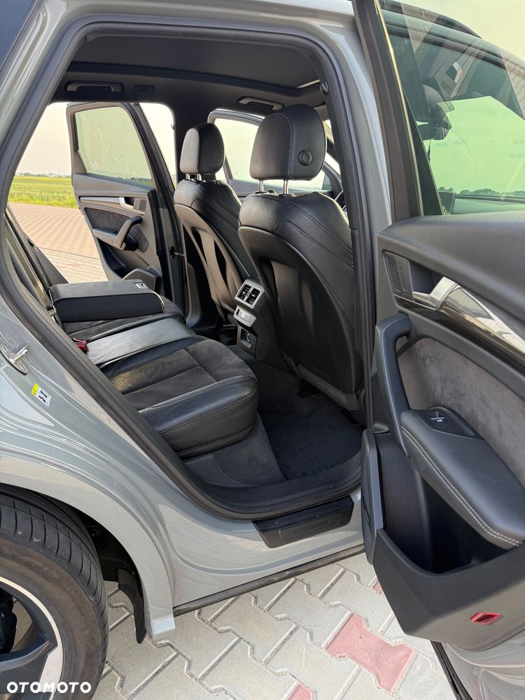 Audi SQ5 - 14