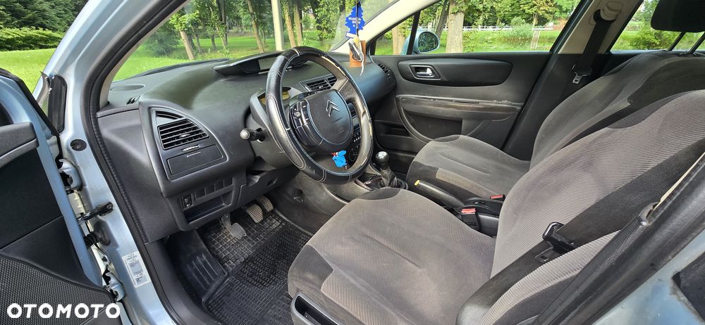 Citroën C4 1.6 HDi X - 16