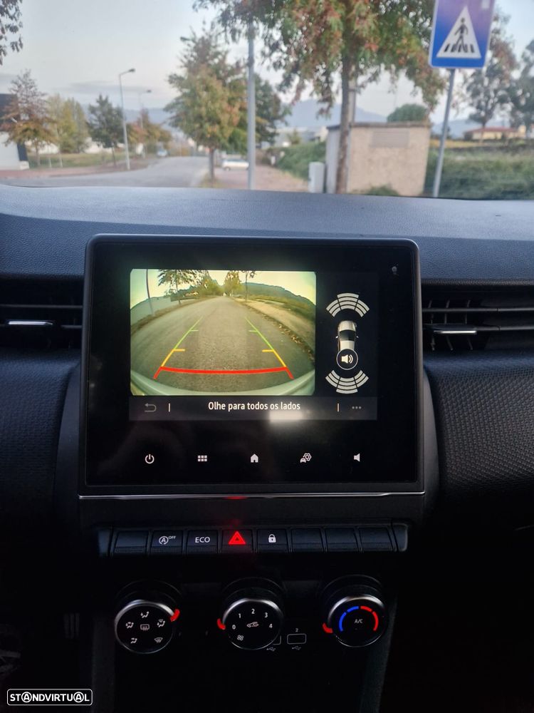 Renault Clio TCe 100 INTENS - 9