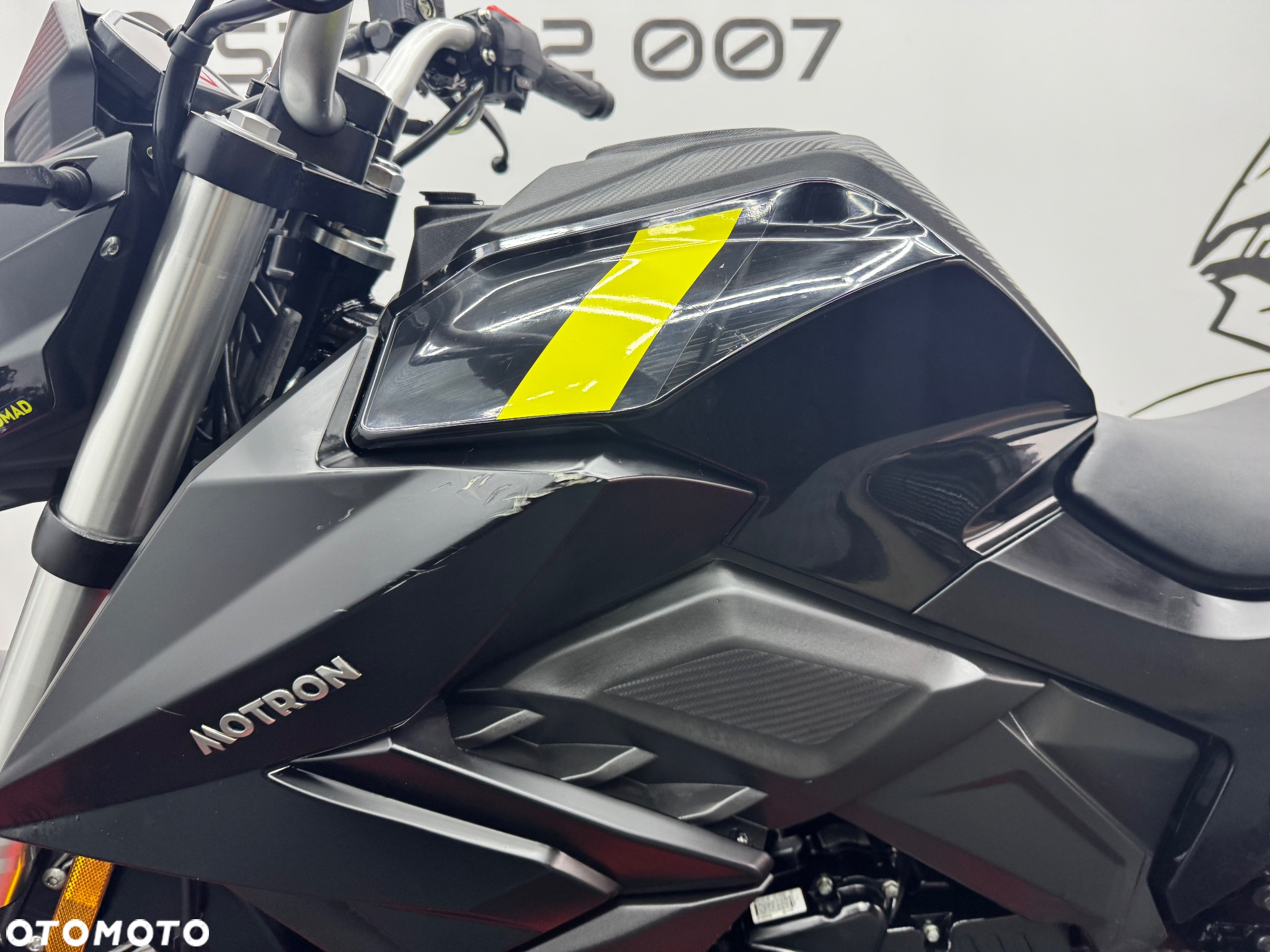 Motron Nomad - 12