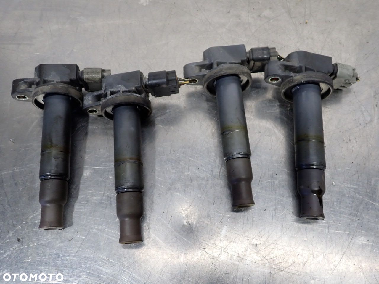 CEWKA ZAPŁONOWA TOYOTA YARIS I LIFT  90919-02240 - 1