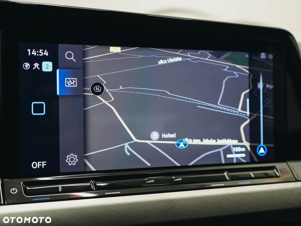 Volkswagen Golf - 23